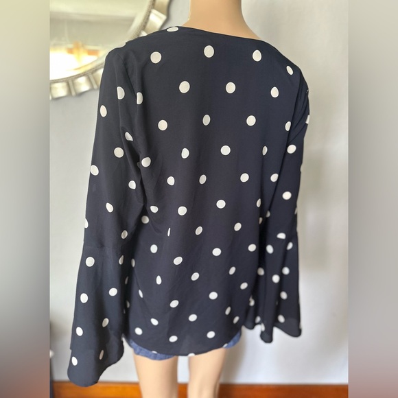 Banana Republic Polka Dot Long Sleeve Stylish Tops Size Medium - Picture 4 of 12